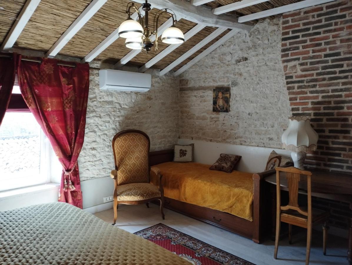 Bed and Breakfast Chez Marek Et Urszula Le Langon Esterno foto
