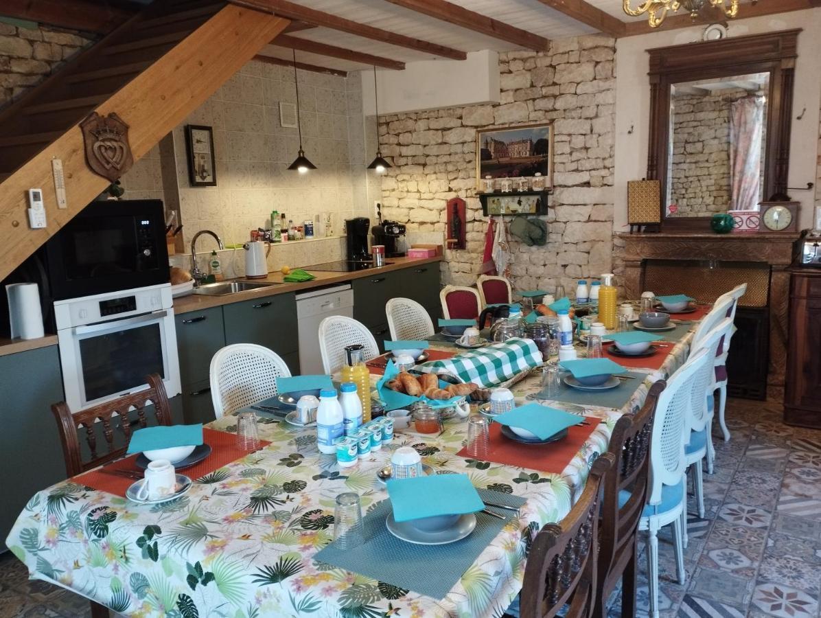 Bed and Breakfast Chez Marek Et Urszula Le Langon Esterno foto